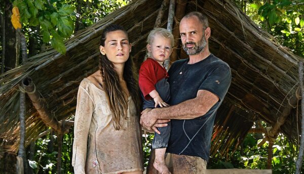 ODCINEK SPECJALNY: Ed Stafford z rodziną w dziczy