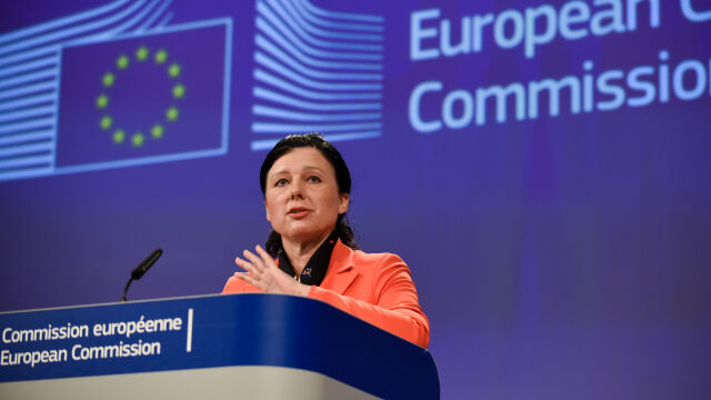 EU justice commissioner: The European Commission will not withdraw its complaints about Poland
