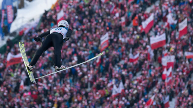 Skoki narciarskie Zakopane 2022. Gdzie oglądać dzisiaj kwalifikacje?