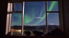 Nocny widok na światła Akureyri