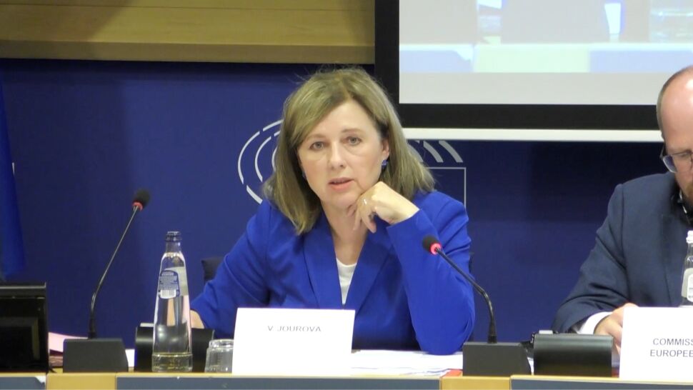 Vera Jourova: ustawa o SN nie wypełnia warunków zawartych w KPO