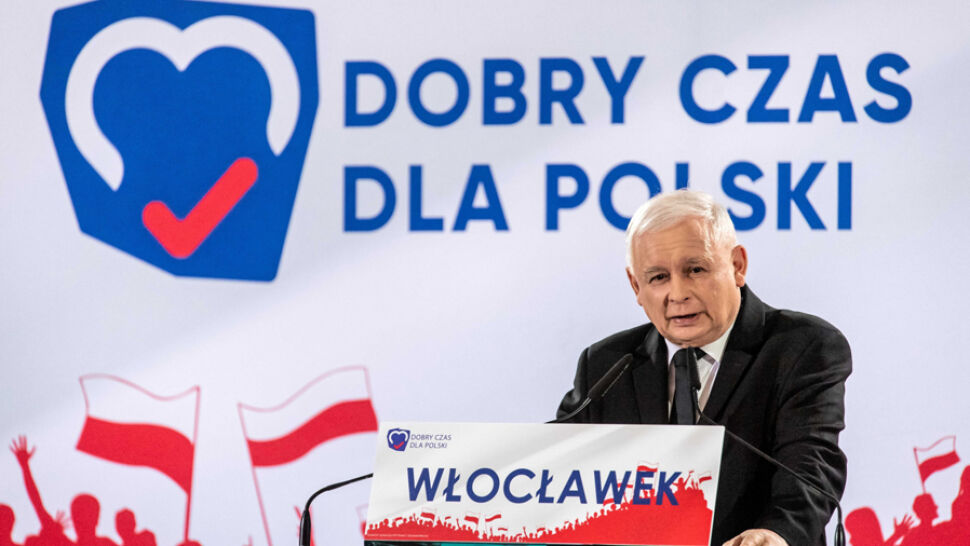 W Polsce PiS zapowiada wyższe płace, w Brukseli walczy o coś przeciwnego