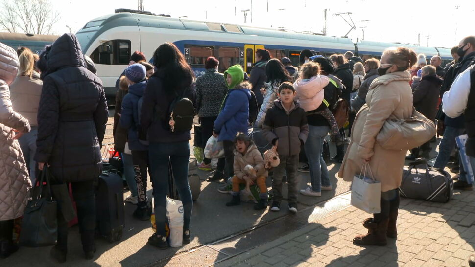 Ukraińcy uciekają także do Węgier. Sytuacja na granicy ukraińsko-węgierskiej